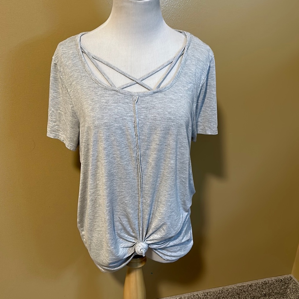 😊 Terre Bleue Tie Front Shirt